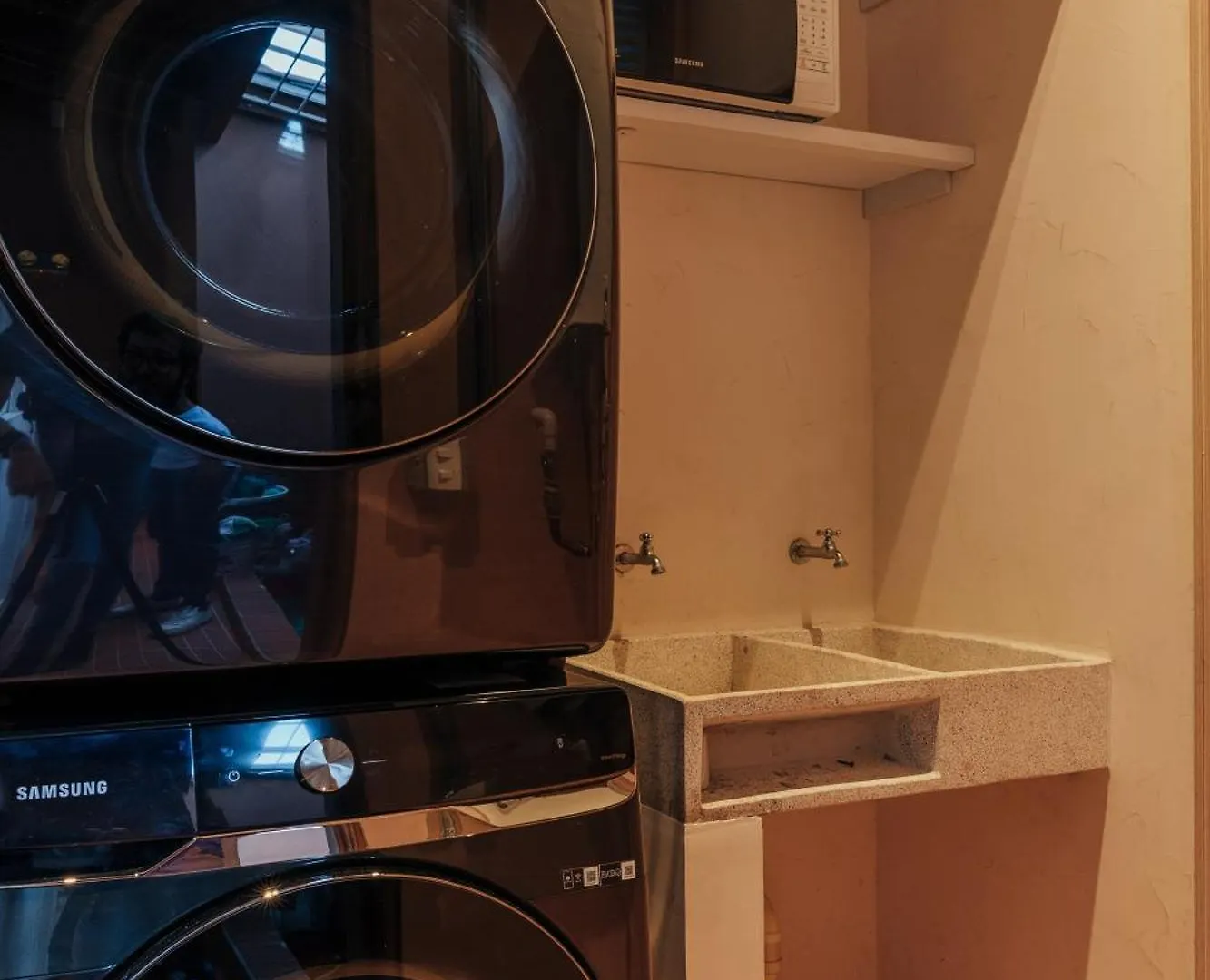 New Cozy Duplex In Laureles With A/C And Wi-Fi Apartment Medellin