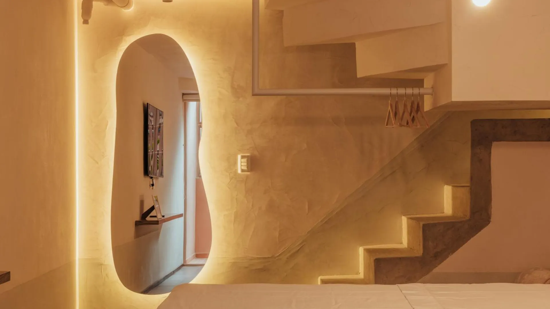 New Cozy Duplex In Laureles With A/C And Wi-Fi Apartment Medellin